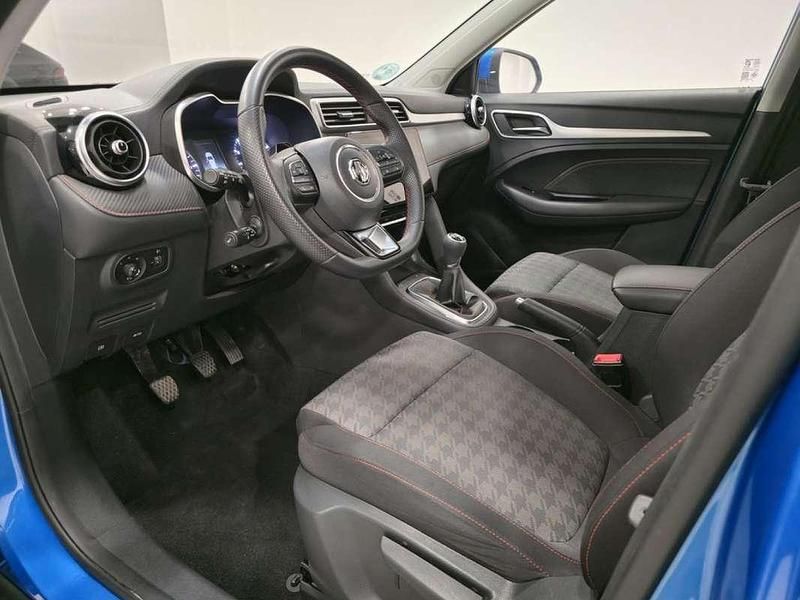 Usado MG ZS Comfort 106 CV (77 kW) 2025 Azul SUV