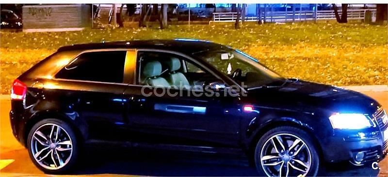 Usado Audi A3 Ambition 250 CV (183 kW) 2006 Negro Utilitario
