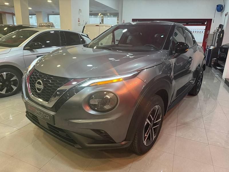 Gris Usado 2025 Nissan Juke N-Connecta SUV | 20.600 € (Precio justo) - Imagen 1/4