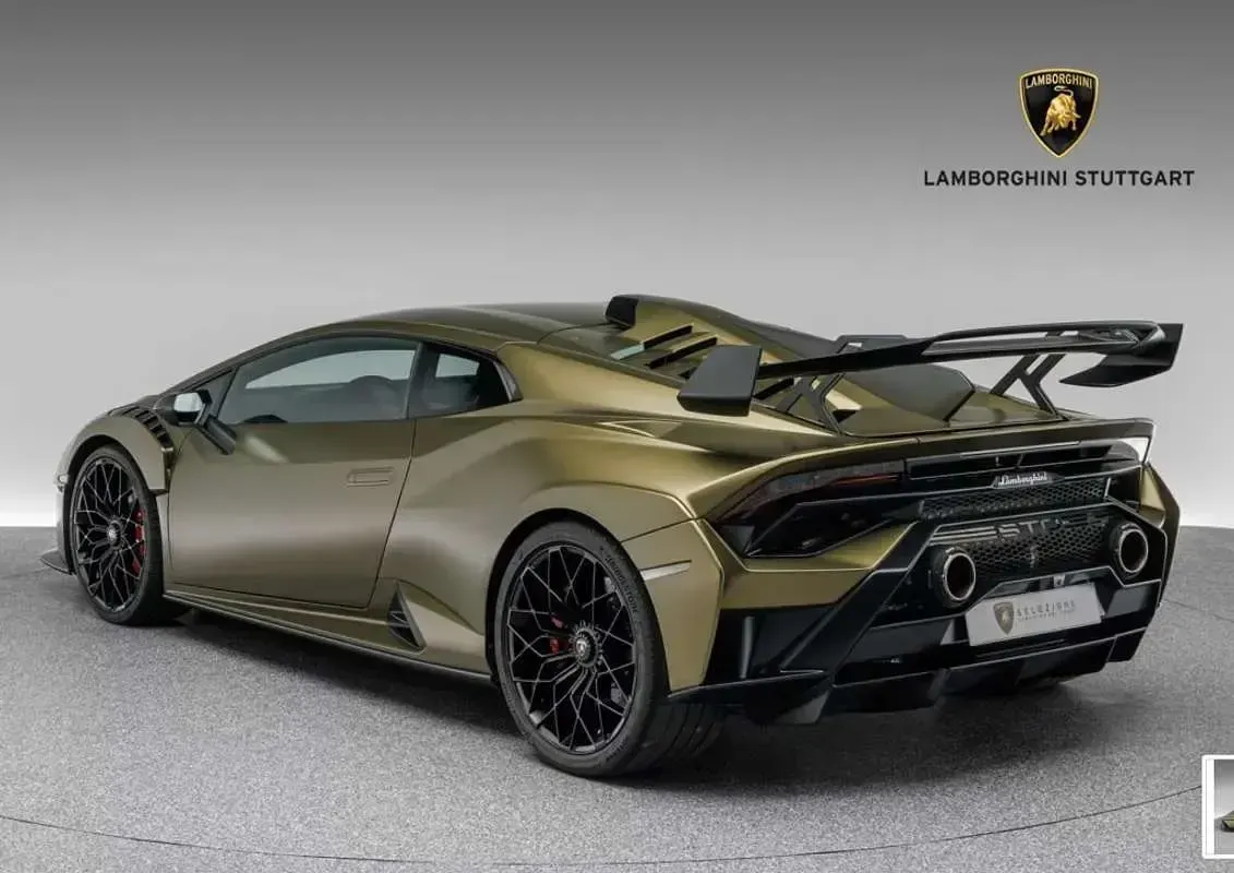 Usado Lamborghini Huracán 639 CV (469 kW) 2023 Verde Coupe