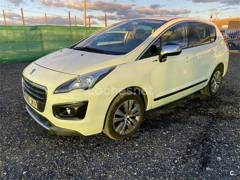 Blanco Usado 2015 Peugeot 3008 Style Berlina | 8000 € (Buen precio) - Imagen 1/4