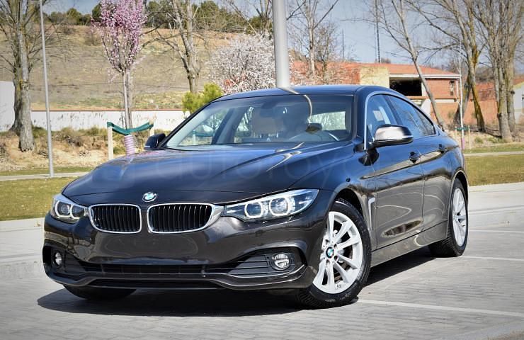 Negro (saphirschawarz) Usado 2018 BMW 420 Gran Coupé Coupe | 23.900 € - Imagen 1/4