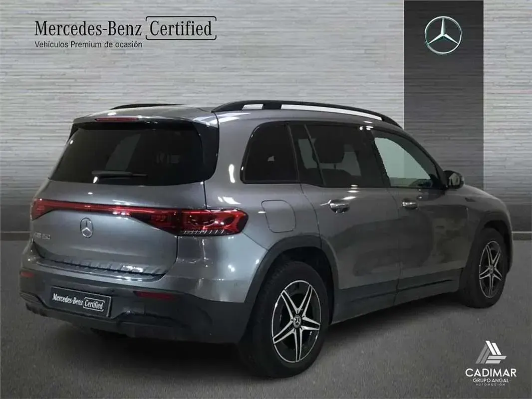 Usado Mercedes EQB250 139 kW (190 CV) 2022 Gris SUV
