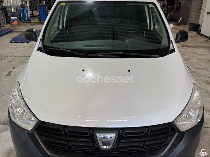 Usado Dacia Dokker Ambiance 75 CV (55 kW) 2017 Blanco Monovolumen