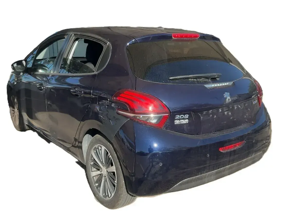 Usado Peugeot 208 Style 82 CV (60 kW) 2017 Azul Utilitario