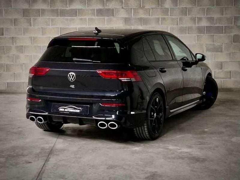 Usado VW Golf VIII R 320 CV (235 kW) 2022 Negro Berlina