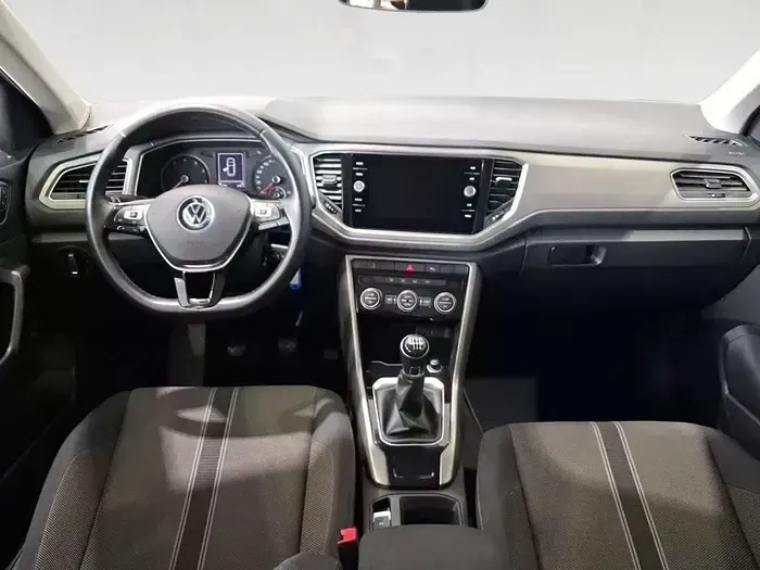 Usado VW T-Roc Advance 150 CV (110 kW) 2022 Gris SUV