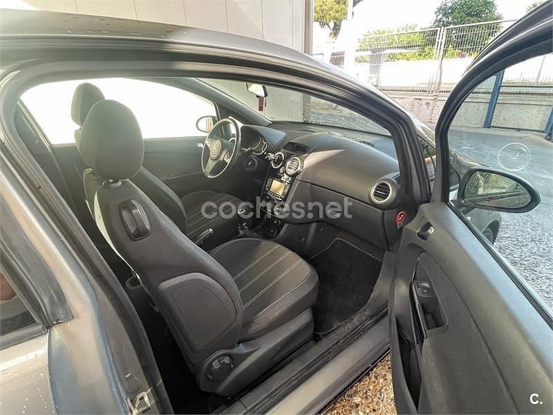 Używany Opel Corsa Selective 100 KM (73 kW) 2013 Beżowy Hatchback