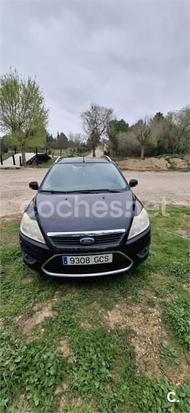 Käytetty Ford Focus Trend 115 HP (84 kW) 2008 Musta Farmari