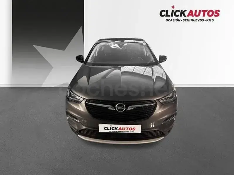 Usado Opel Grandland X Design & Tech 130 CV (95 kW) 2021 Gris / plata SUV