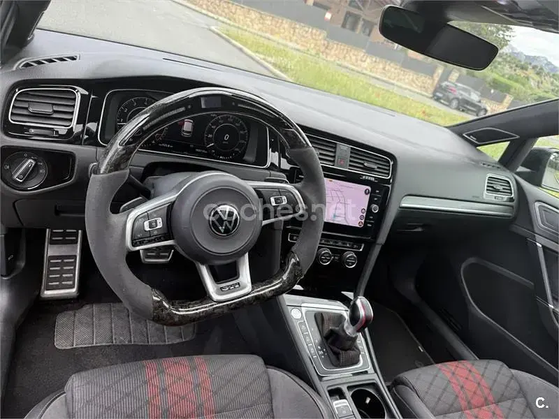 Usado VW Golf VII GTI 290 CV (213 kW) 2020 Negro Berlina