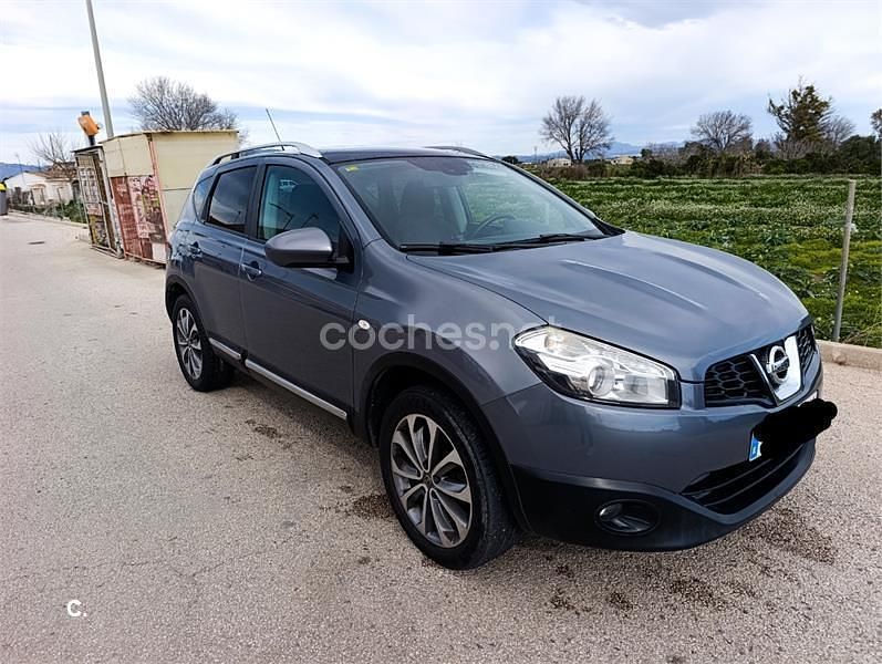Usado Nissan Qashqai Acenta 106 CV (77 kW) 2010 Gris / plata SUV