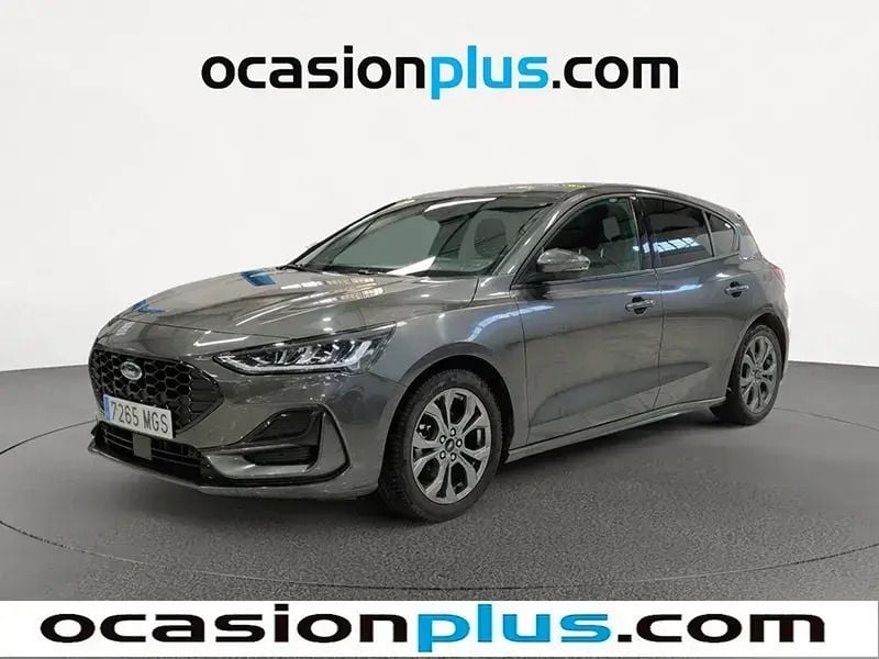 Gris Usado 2023 Ford Focus ST-Line Utilitario | 16.355 € (Buen precio) - Imagen 1/4