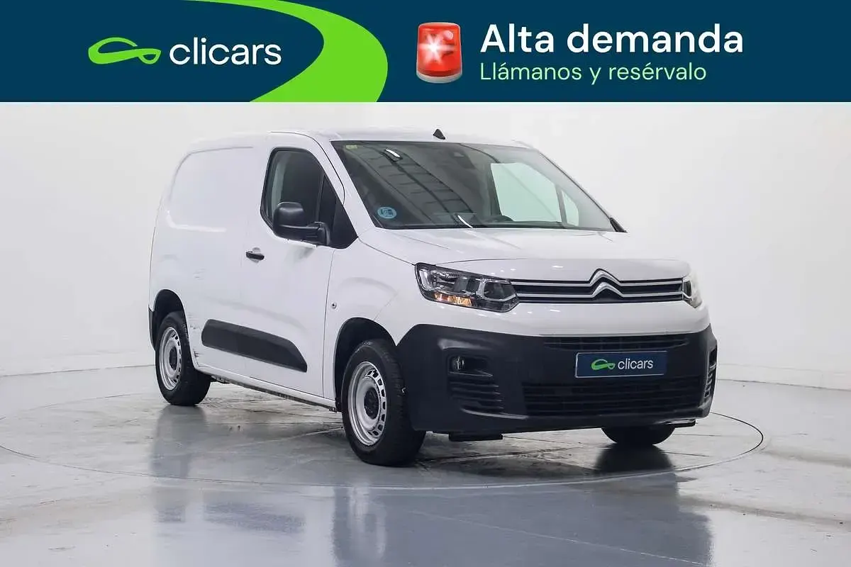 Usado Citroën Berlingo 102 CV (75 kW) 2022 Blanco Monovolumen