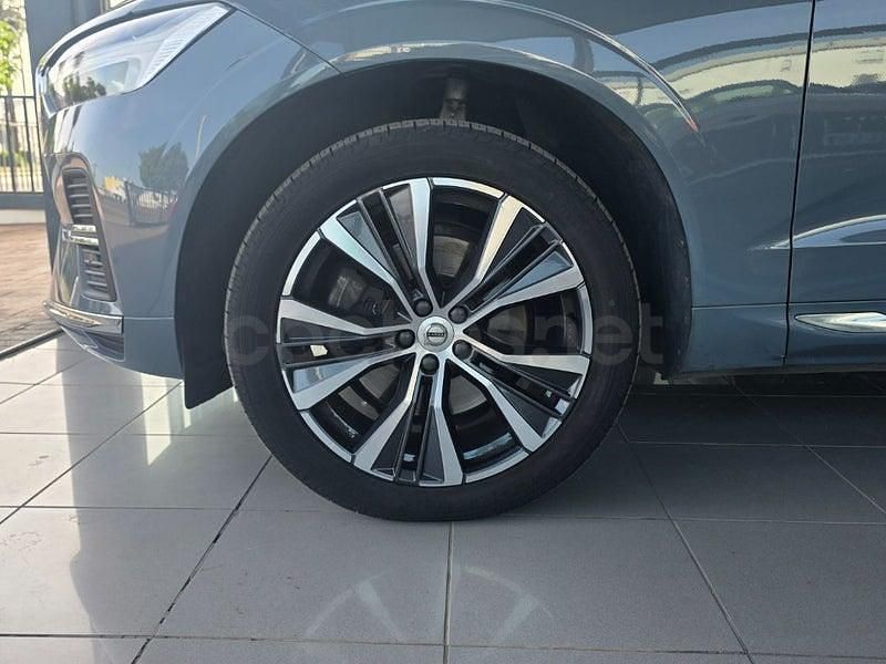 Usado Volvo XC60 Inscription 197 CV (144 kW) 2021 Gris / plata SUV