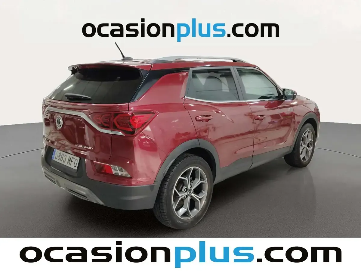 Usado SsangYong Korando 149 CV (109 kW) 2023 Rojo SUV