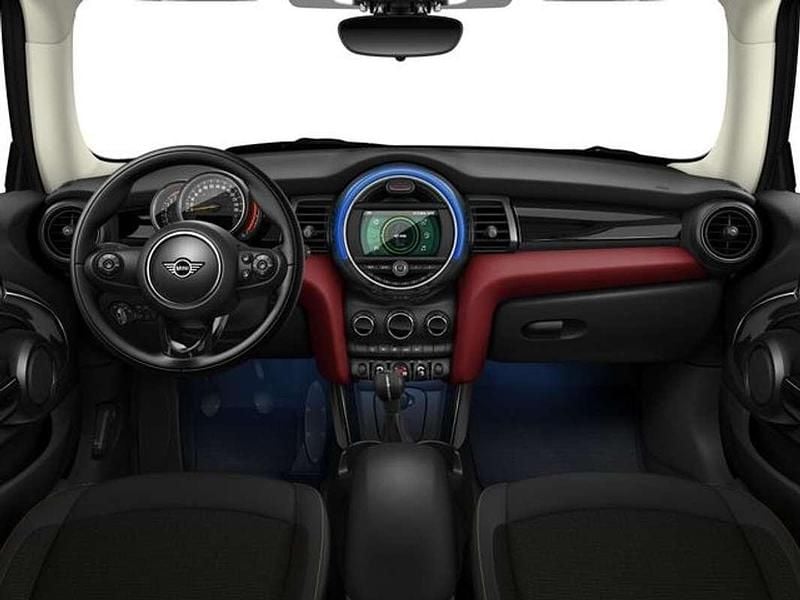 Usado Mini Cooper 136 CV (100 kW) 2020 Rojo Utilitario