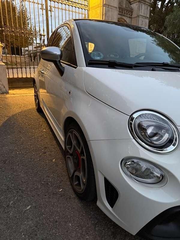 Usado Abarth 595 165 CV (121 kW) 2021 Blanco Coupe