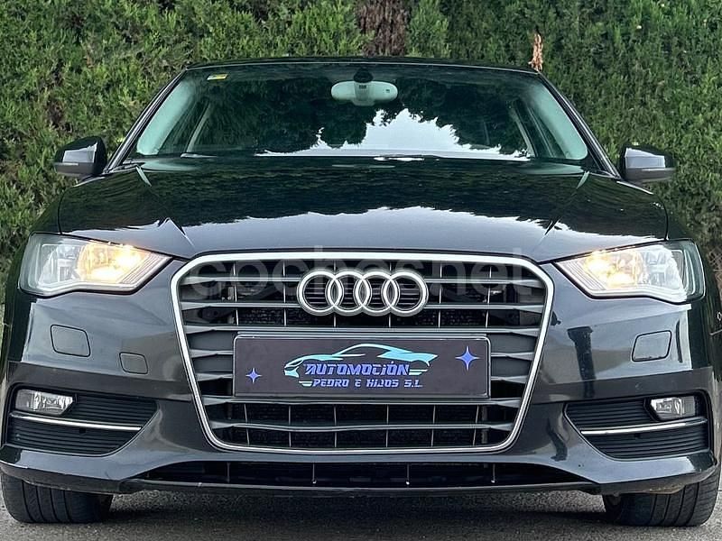 Usado Audi A3 Ambition 150 CV (110 kW) 2013 Negro Berlina