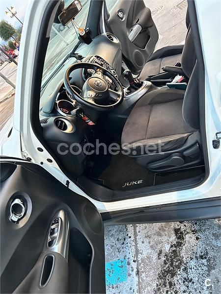 Usado Nissan Juke Acenta Connect 117 CV (86 kW) 2011 Blanco SUV