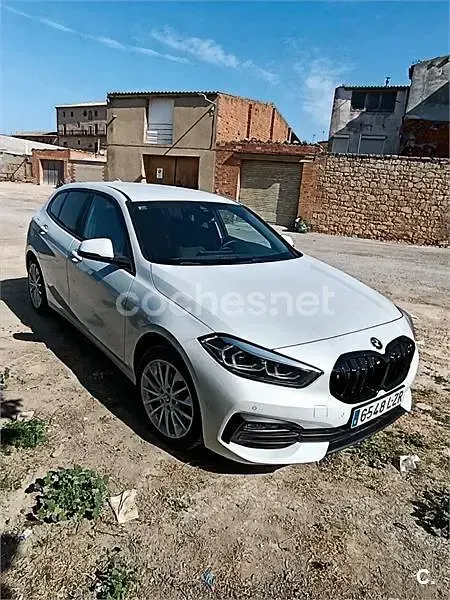 Usado BMW 118 136 CV (100 kW) 2022 Blanco Utilitario