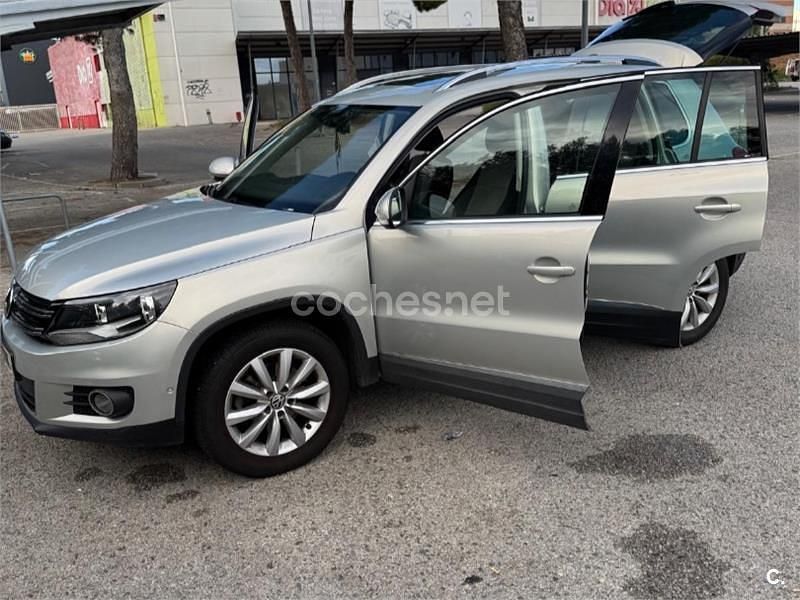 Gris / plata Usado 2012 VW Tiguan Advance SUV | 13.600 € (Precio justo) - Imagen 1/4