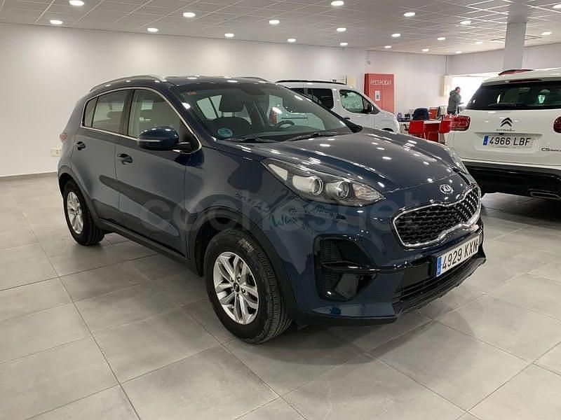 Usado Kia Sportage Plus 132 CV (97 kW) 2019 Azul SUV