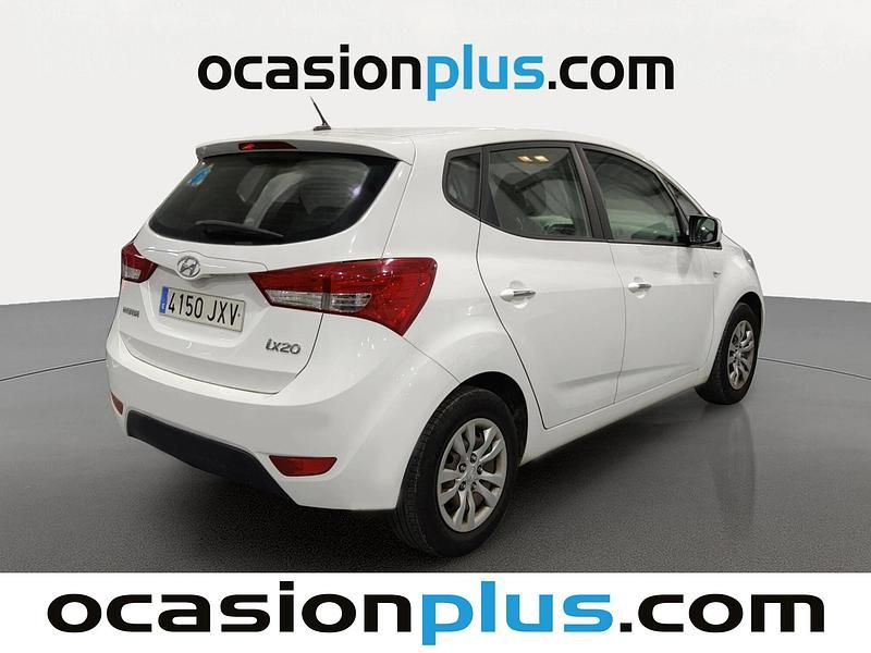 Usado Hyundai ix20 90 CV (66 kW) 2017 Blanco Utilitario