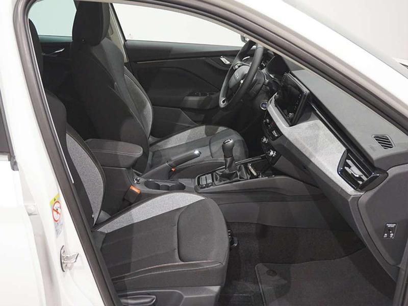 Ny Skoda Scala Selection 116 HK (85 kW) 2025 Hvid Hatchback