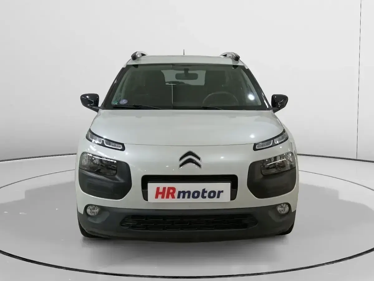 Usado Citroën C4 Cactus Feel 82 HP (60 kW) 2016 Branco Citadino