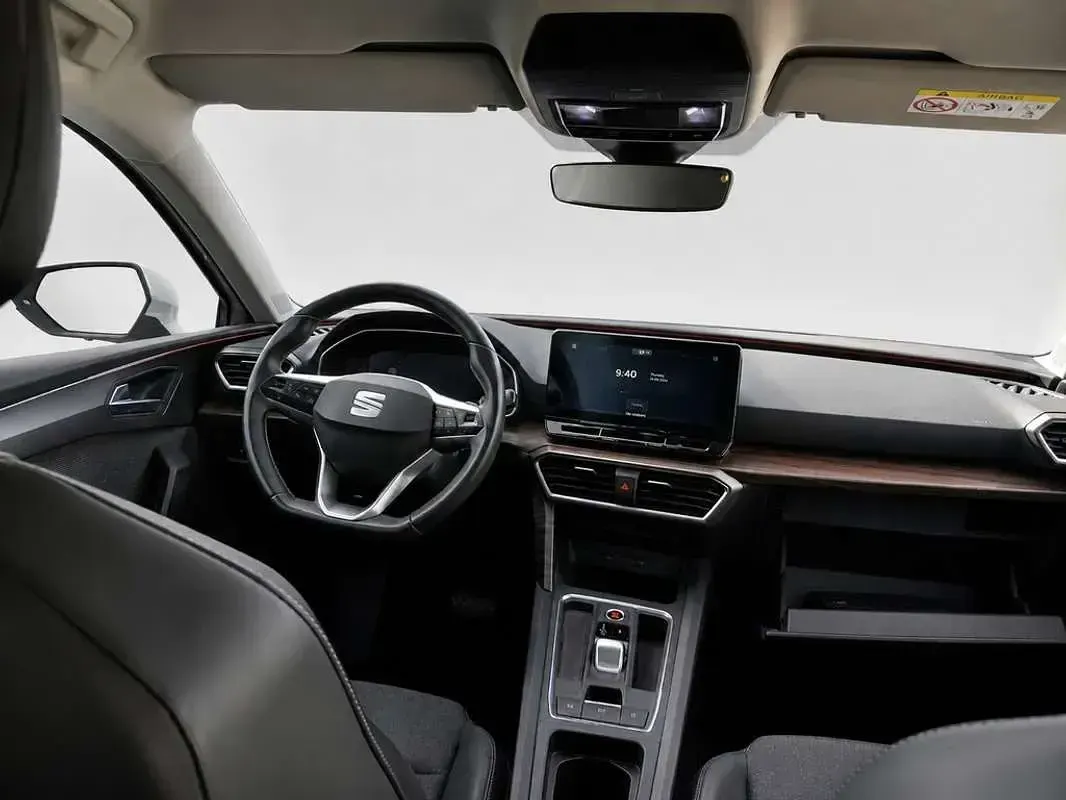 Usado Seat Leon XCELLENCE 205 CV (150 kW) 2021 Blanco Utilitario