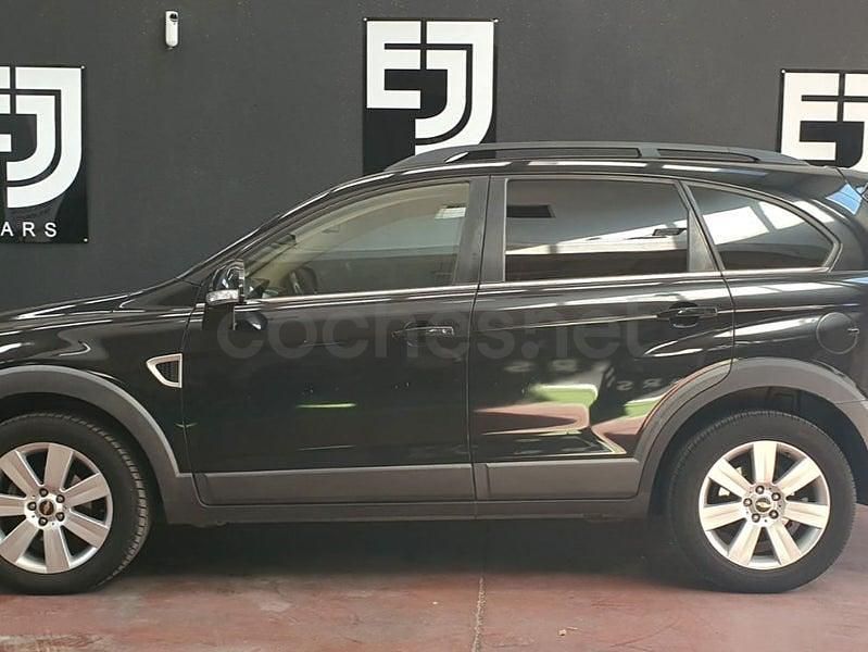 Usado Chevrolet Captiva 150 CV (110 kW) 2010 Negro SUV