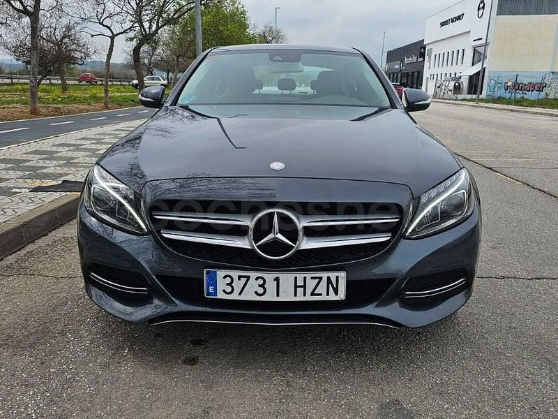 Usado Mercedes C220 170 CV (125 kW) 2014 Gris / plata Berlina