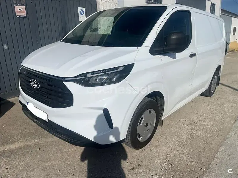 Usado Ford Transit Custom Nugget 150 CV (110 kW) 2024 Blanco Monovolumen