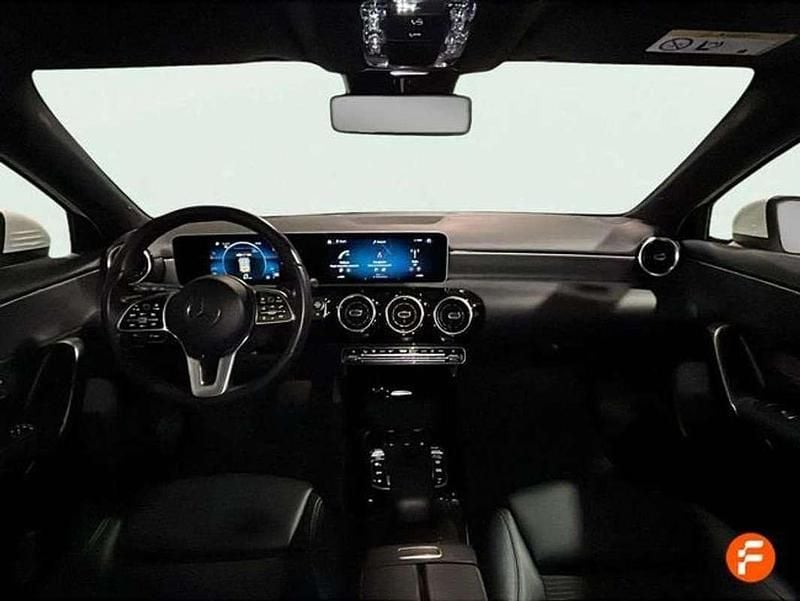 Usado Mercedes A220 150 CV (110 kW) 2019 Blanco Berlina