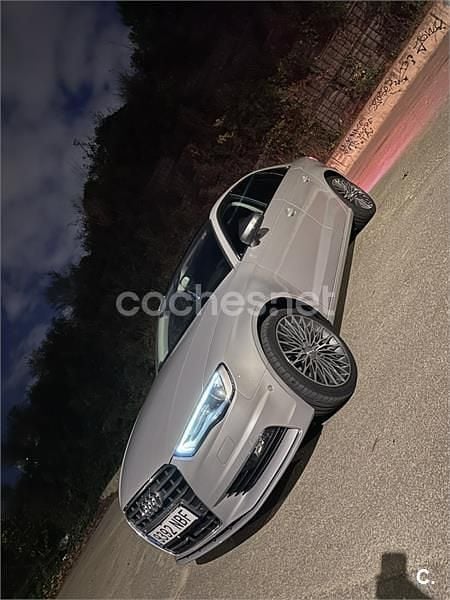 Usado Audi A3 Ambiente 150 CV (110 kW) 2013 Gris / plata Berlina