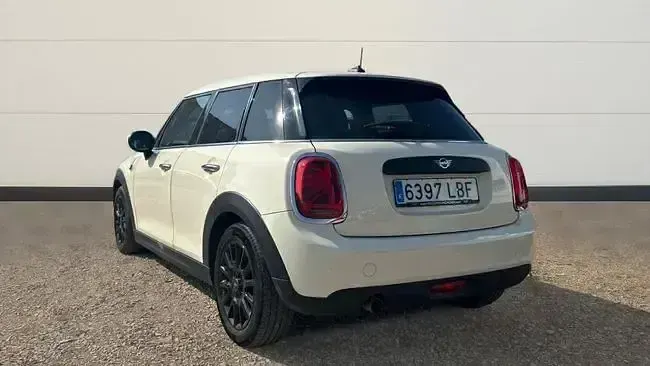 Usado Mini ONE 102 CV (75 kW) 2019 Blanco Utilitario