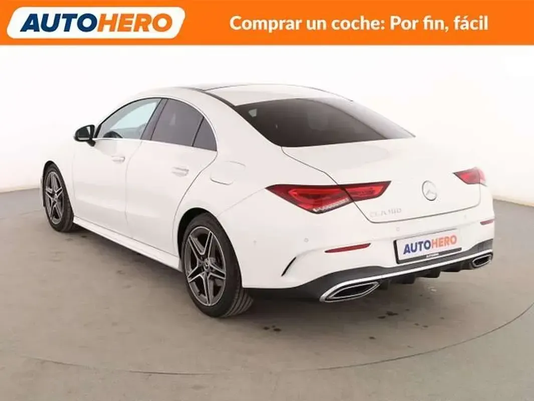 Usado Mercedes CLA180 AMG line 136 CV (100 kW) 2019 Blanco Coupe