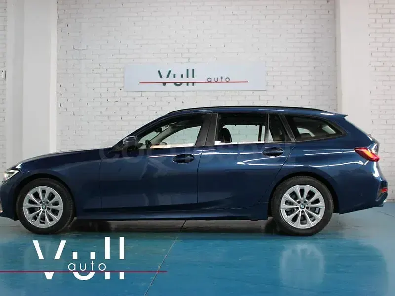 Usado BMW 320e Advantage 190 CV (139 kW) 2021 Azul Familiar