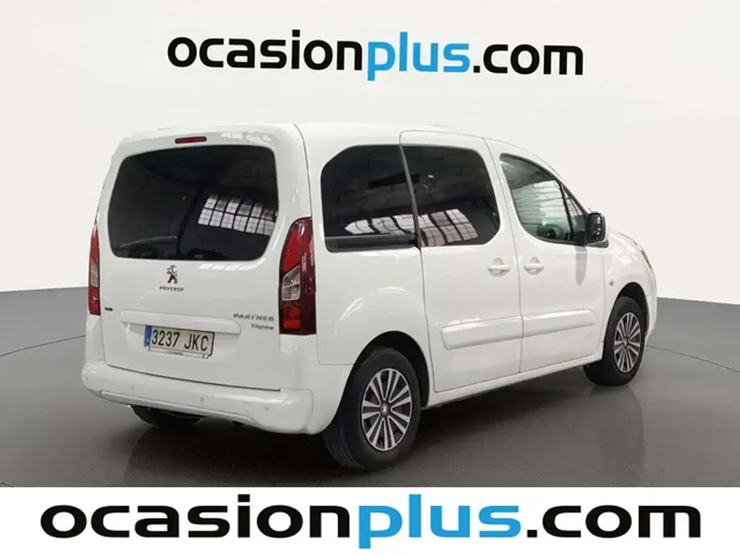 Usado Peugeot TePee Active 120 CV (88 kW) 2015 Blanco Van