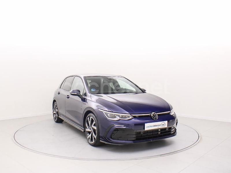 Azul Usado 2024 VW Golf R-line Berlina | 36.690 € - Imagen 1/4