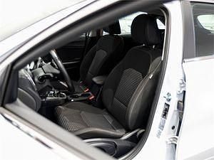 Usado Kia Ceed 101 CV (74 kW) 2025 Blanco Utilitario