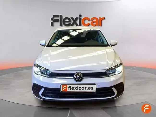 Usado VW Polo Life 95 CV (69 kW) 2023 Blanco Utilitario