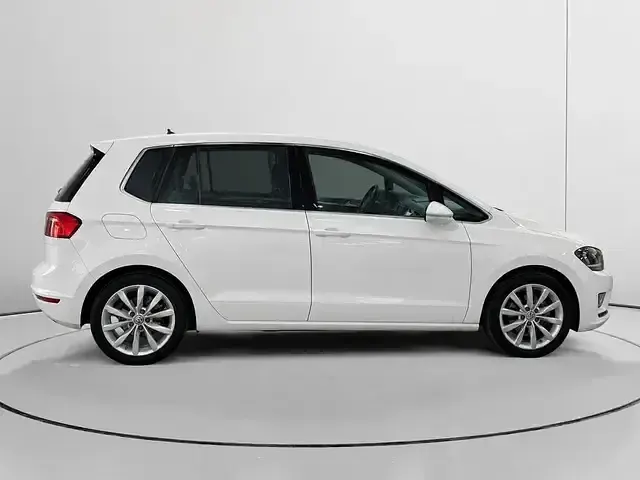 Usado VW Golf Sportsvan Sport 110 CV (80 kW) 2015 Blanco Monovolumen