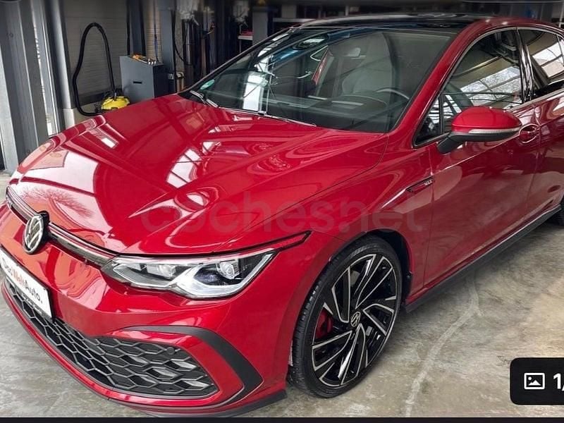 Usado VW Golf VIII GTI 245 CV (180 kW) 2021 Rojo Berlina