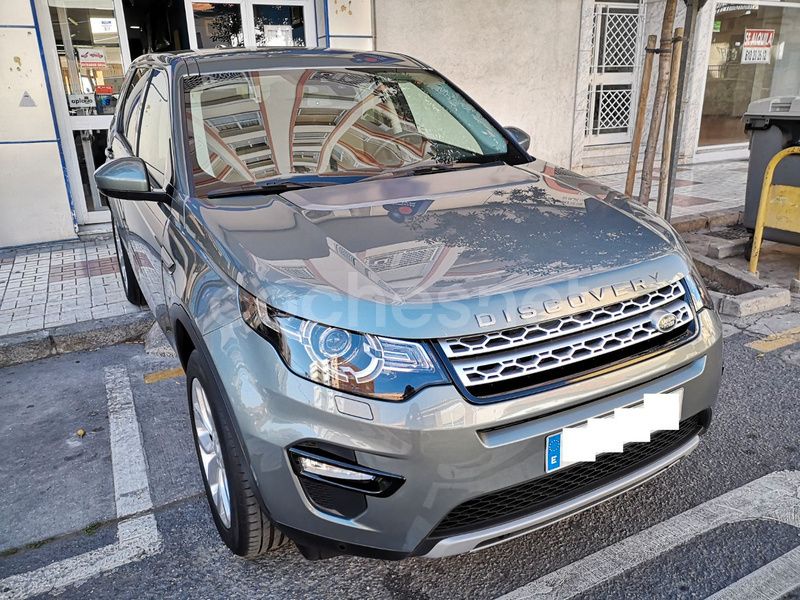 Usado Land Rover Discovery Sport HSE 150 CV (110 kW) 2019 Gris / plata SUV