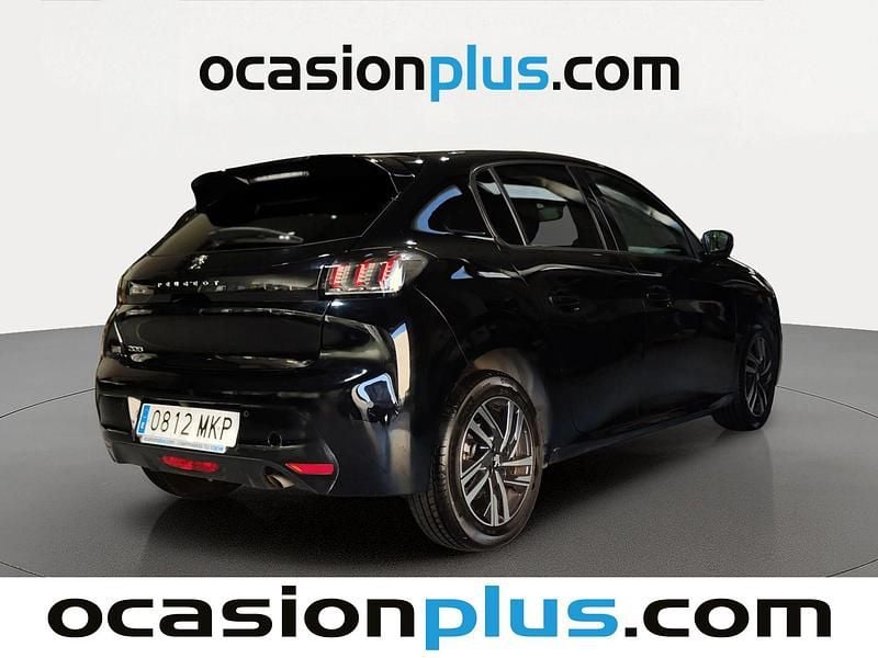 Usado Peugeot 208 Allure 102 CV (75 kW) 2023 Negro Utilitario