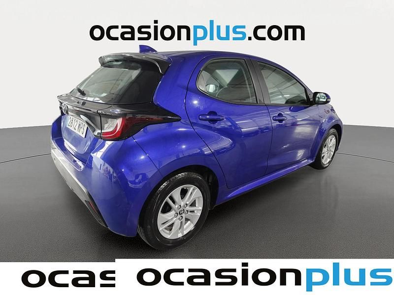 Usado Toyota Yaris Edition 125 CV (91 kW) 2024 Azul Utilitario