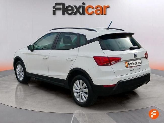 Usado Seat Arona Reference 95 CV (69 kW) 2018 Blanco SUV