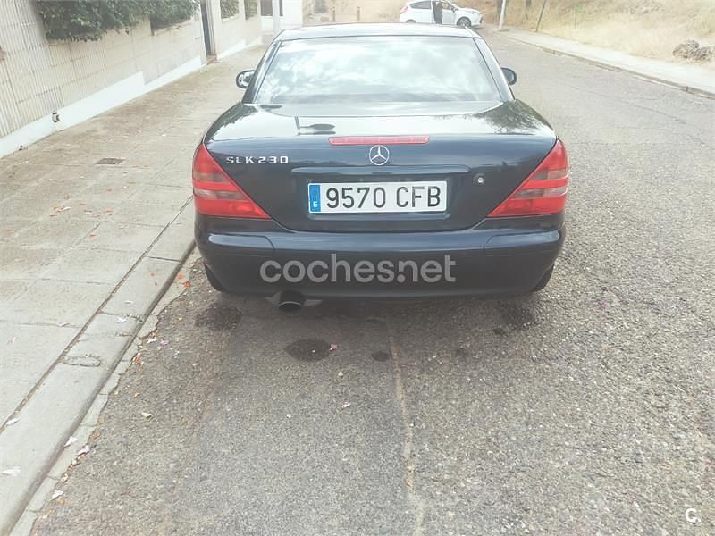 Usado Mercedes SLK230 193 CV (141 kW) 1997 Azul Descapotable